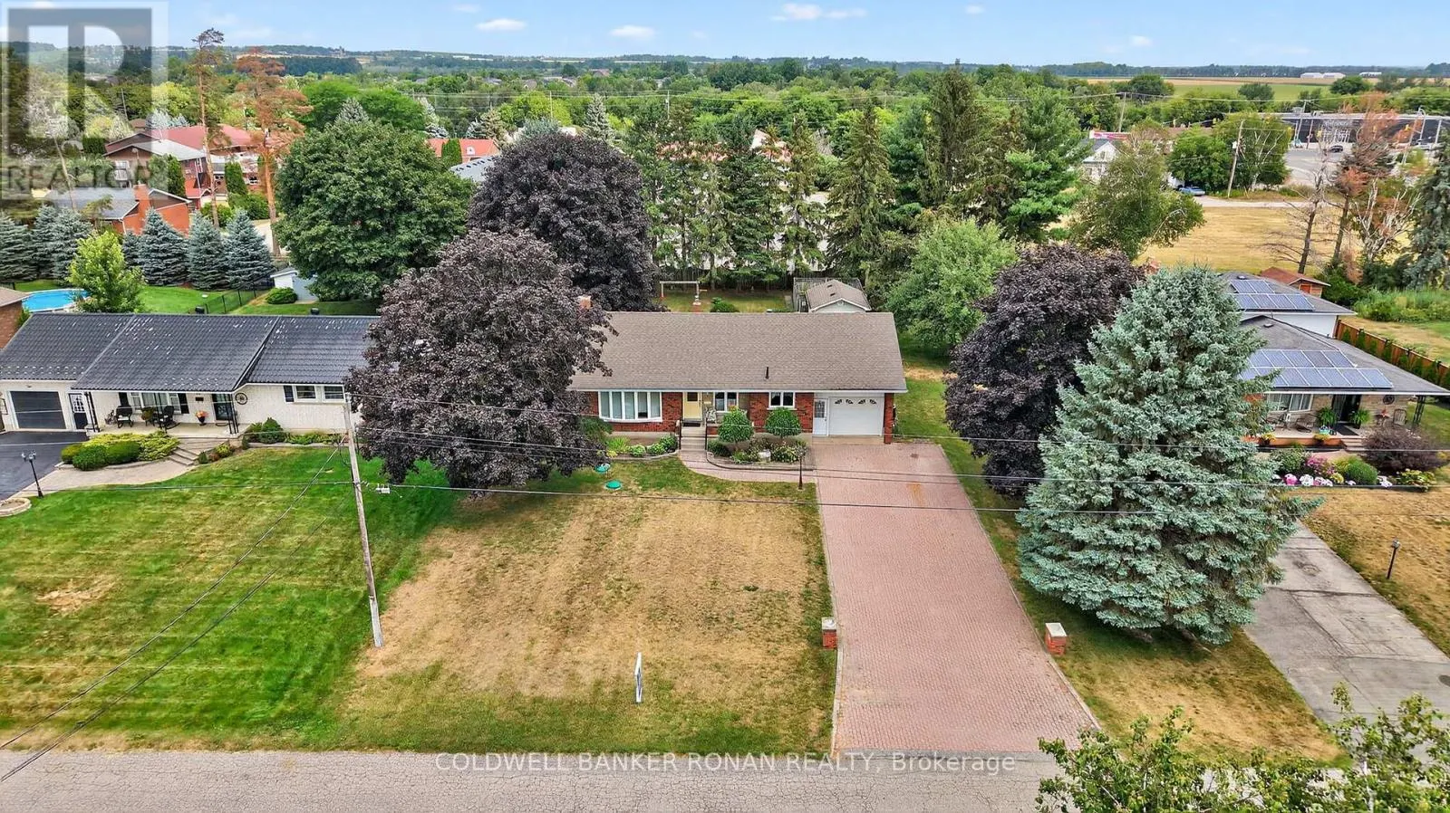 8 DOUGLAS DRIVE