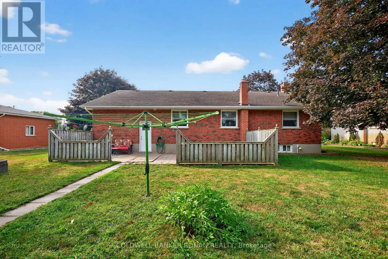 8 DOUGLAS DRIVE