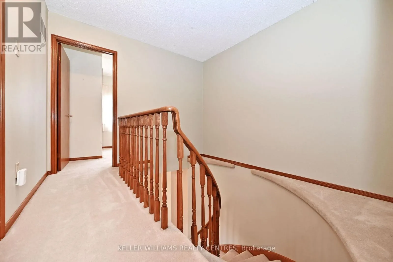 16 LANEWOOD DRIVE