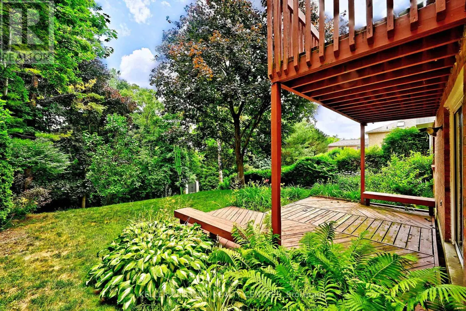 16 LANEWOOD DRIVE