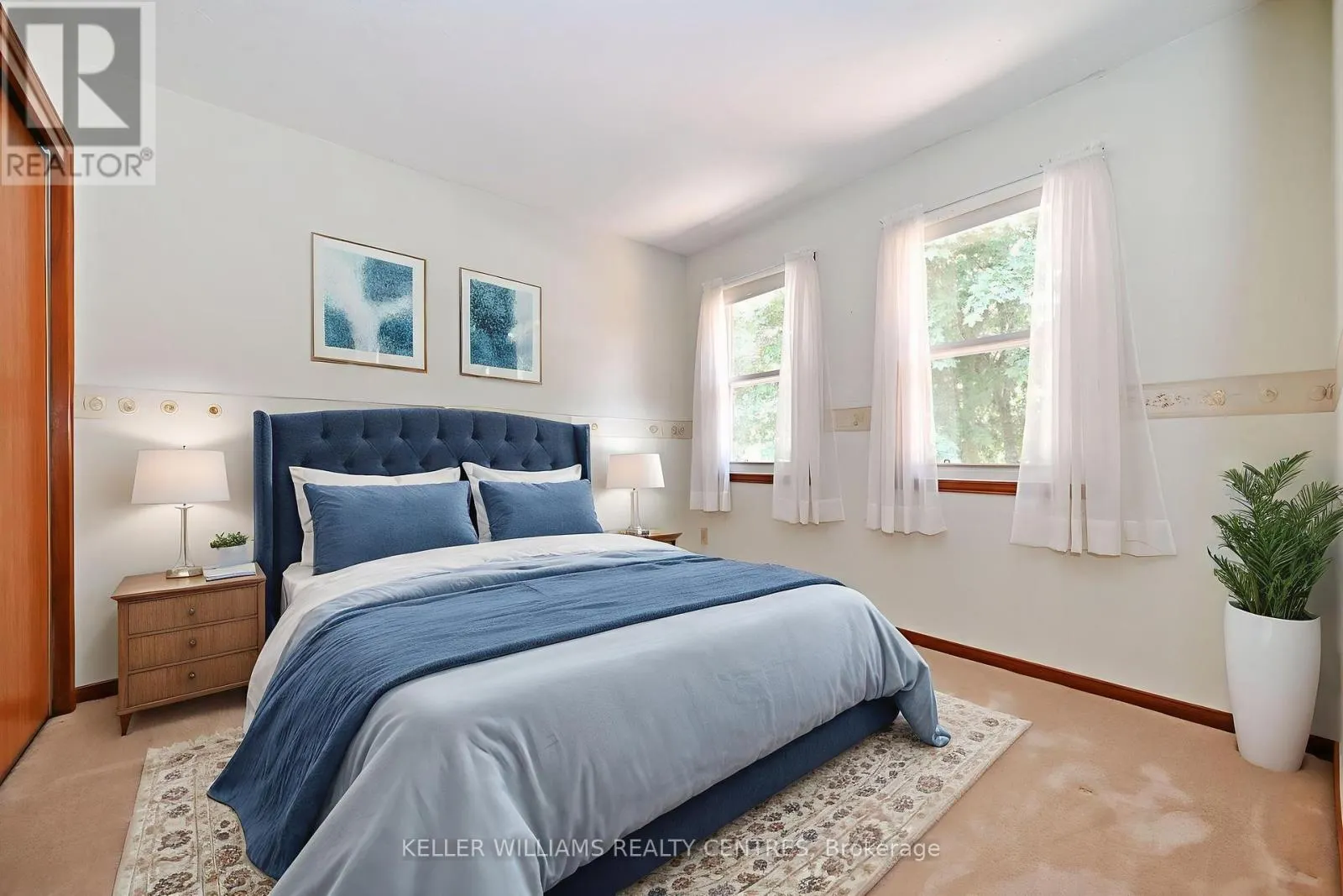 16 LANEWOOD DRIVE