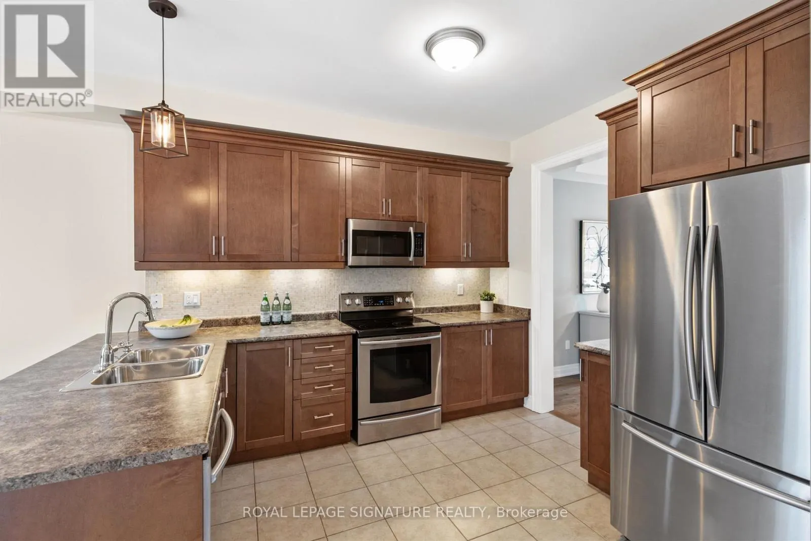 1668 METRO ROAD