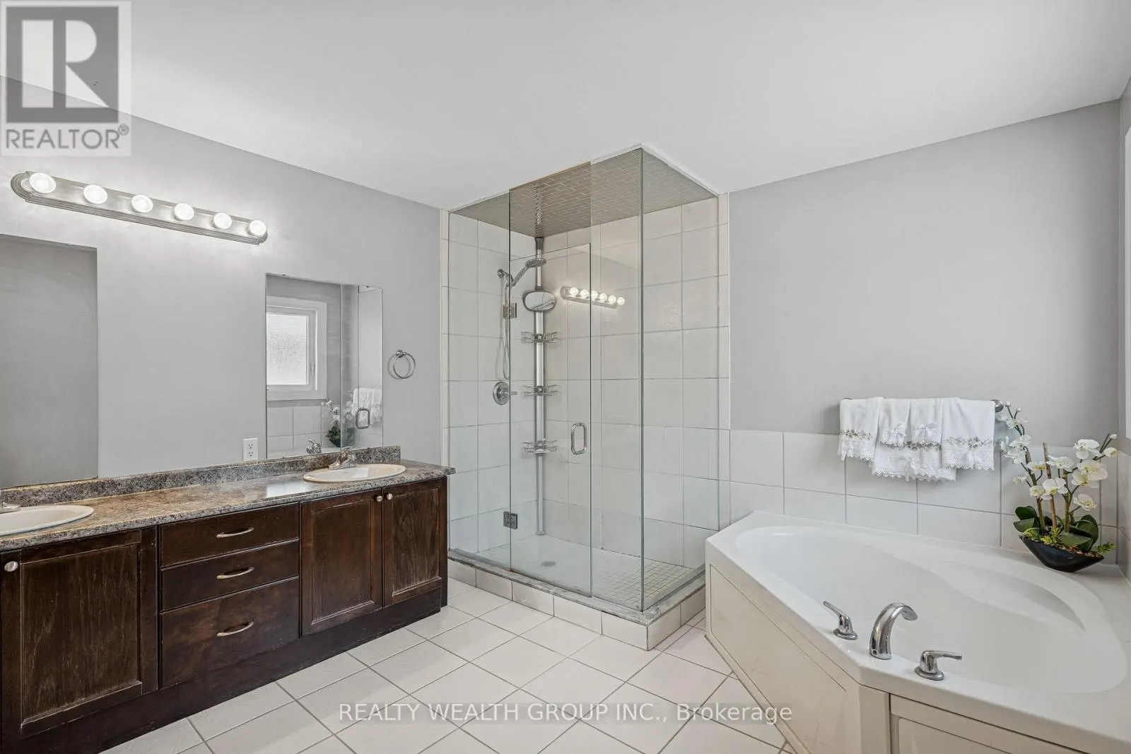 896 BOOTH AVENUE