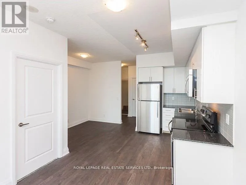 2203 - 7890 BATHURST STREET