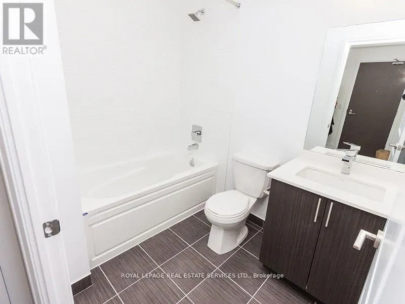 2203 - 7890 BATHURST STREET