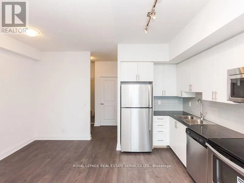 2203 - 7890 BATHURST STREET