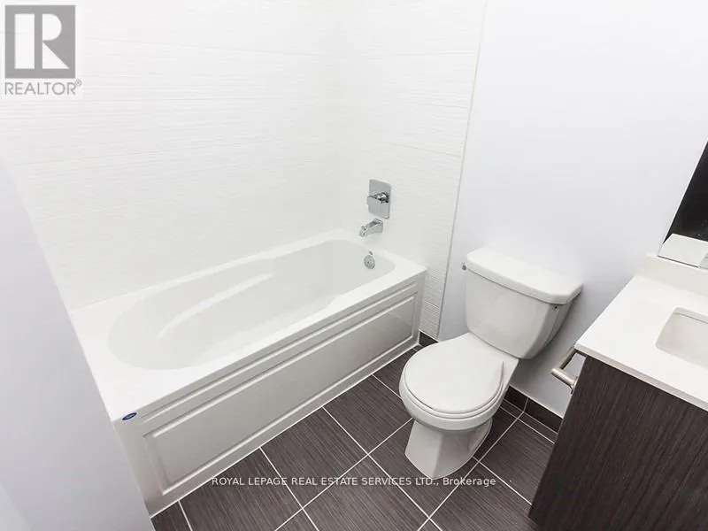 2203 - 7890 BATHURST STREET
