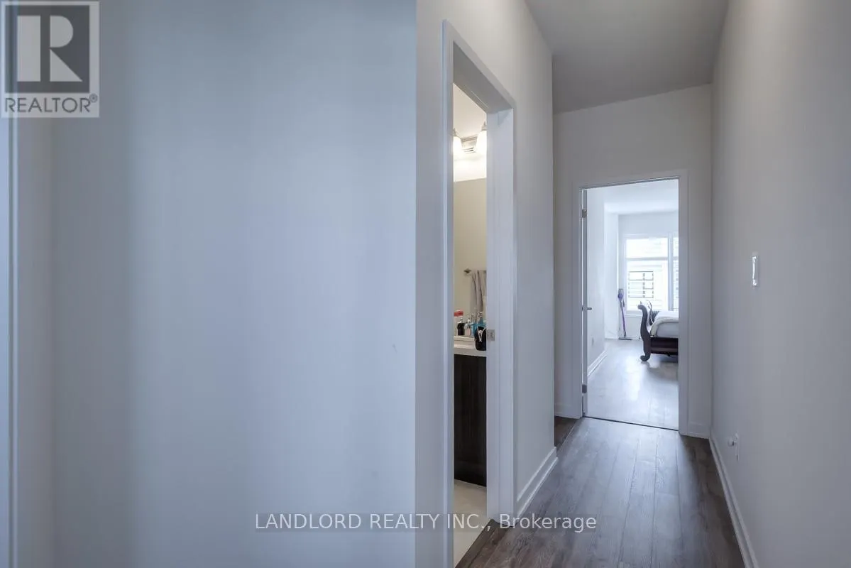 44 ARMILLO PLACE