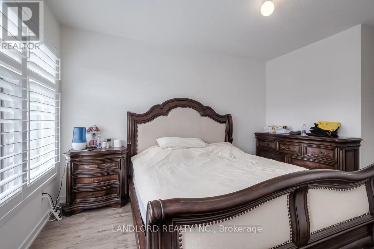 44 ARMILLO PLACE