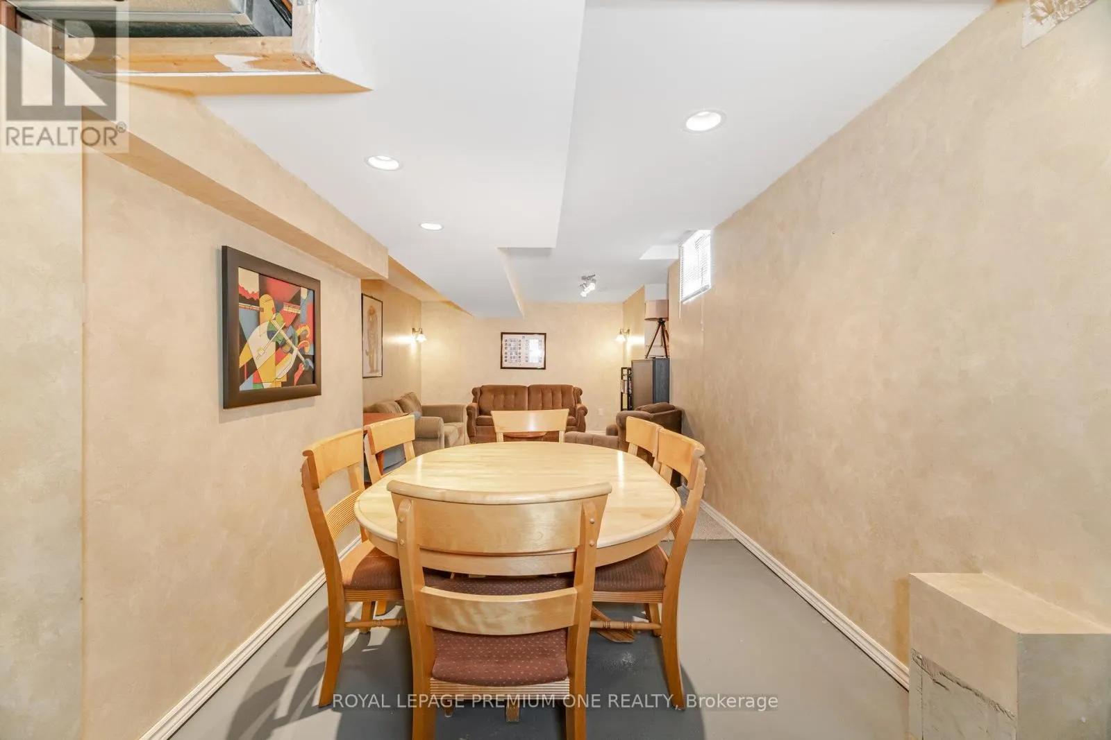 21 OCEAN AVENUE
