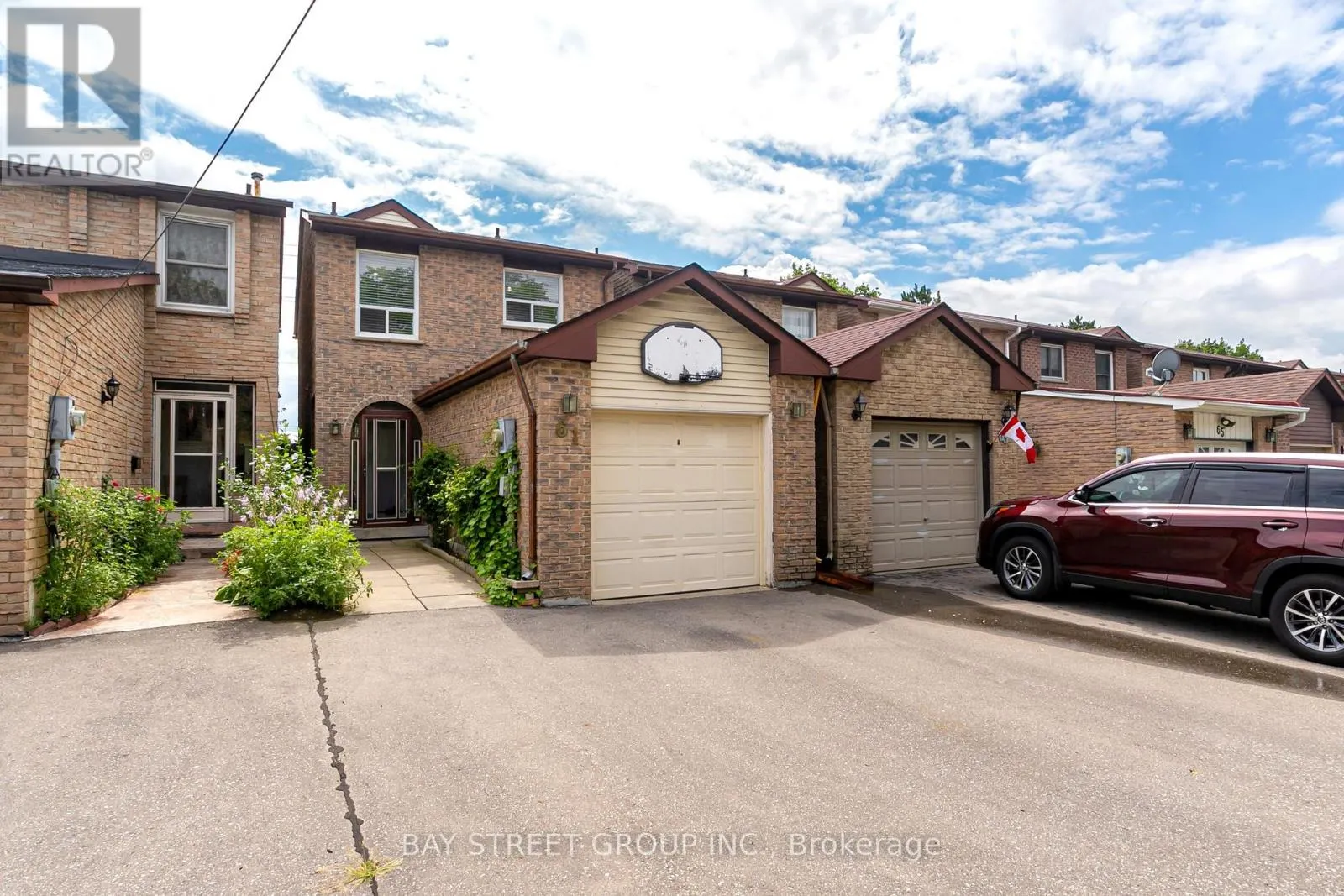 61 MABLEY CRESCENT