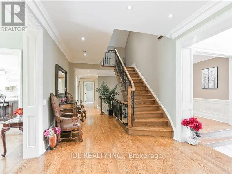 15 LAKE WOODS DRIVE