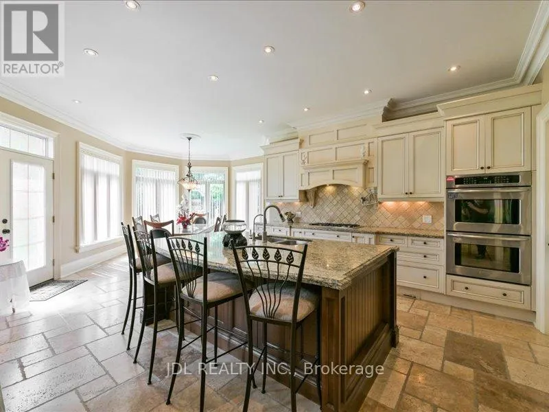15 LAKE WOODS DRIVE