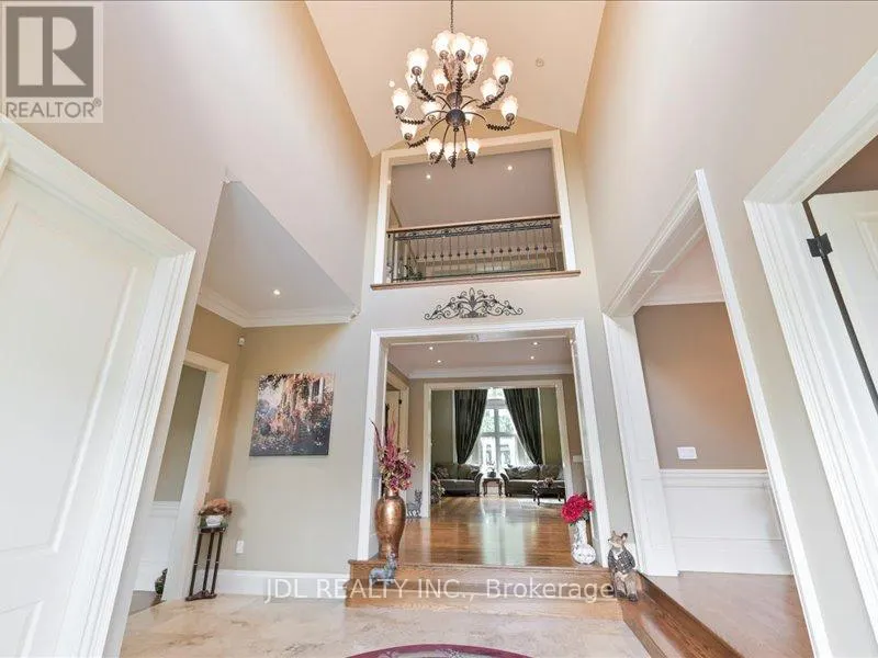 15 LAKE WOODS DRIVE