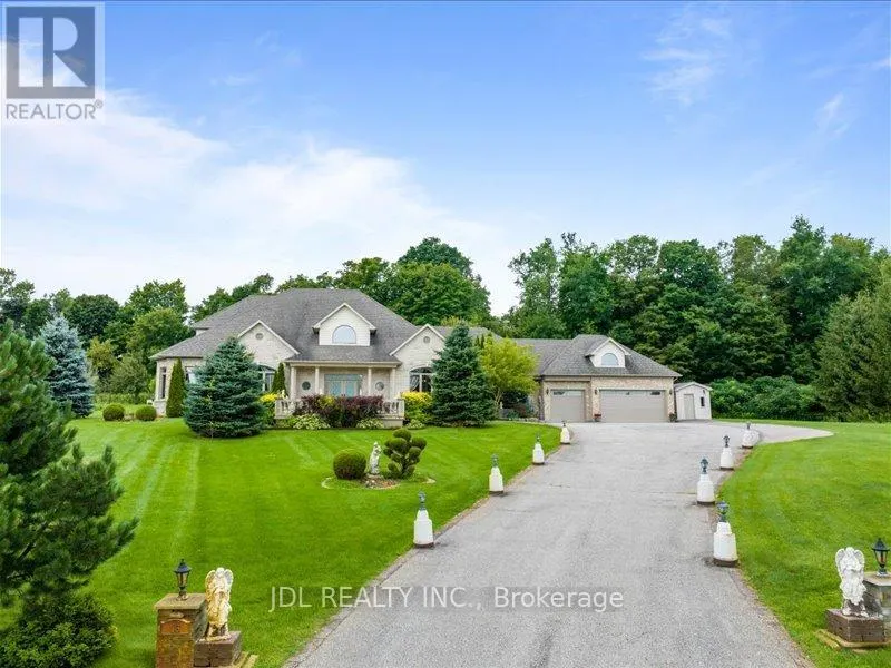 15 LAKE WOODS DRIVE