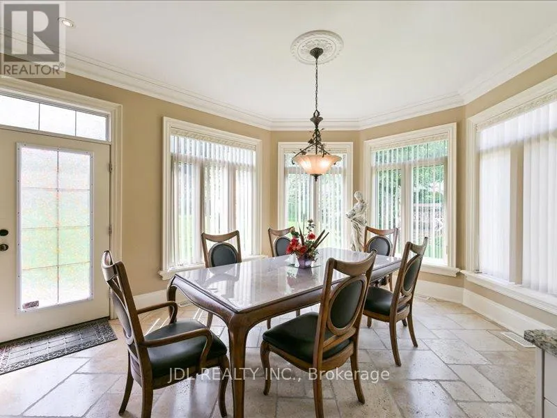 15 LAKE WOODS DRIVE