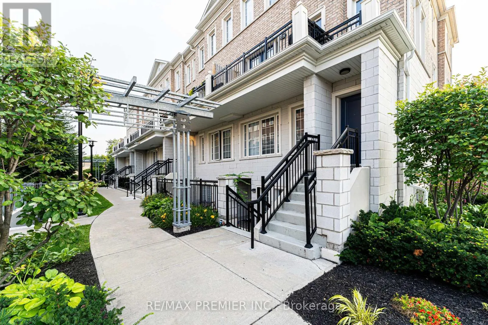 B02 - 26 BRUCE STREET