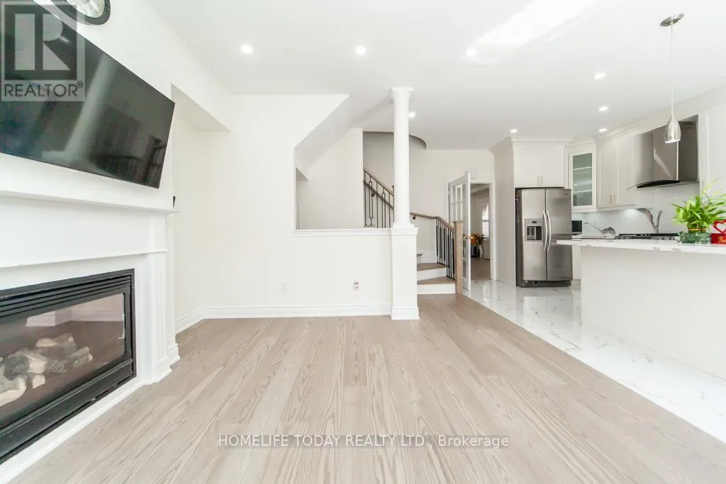 6 FIORENTINA AVENUE