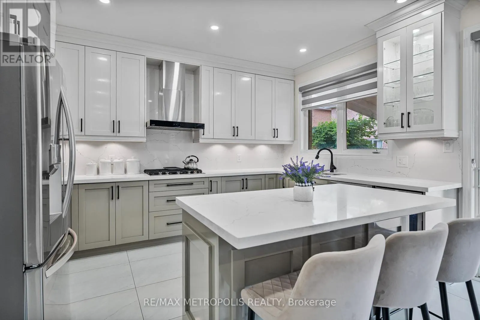 71 FORESTBROOK DRIVE