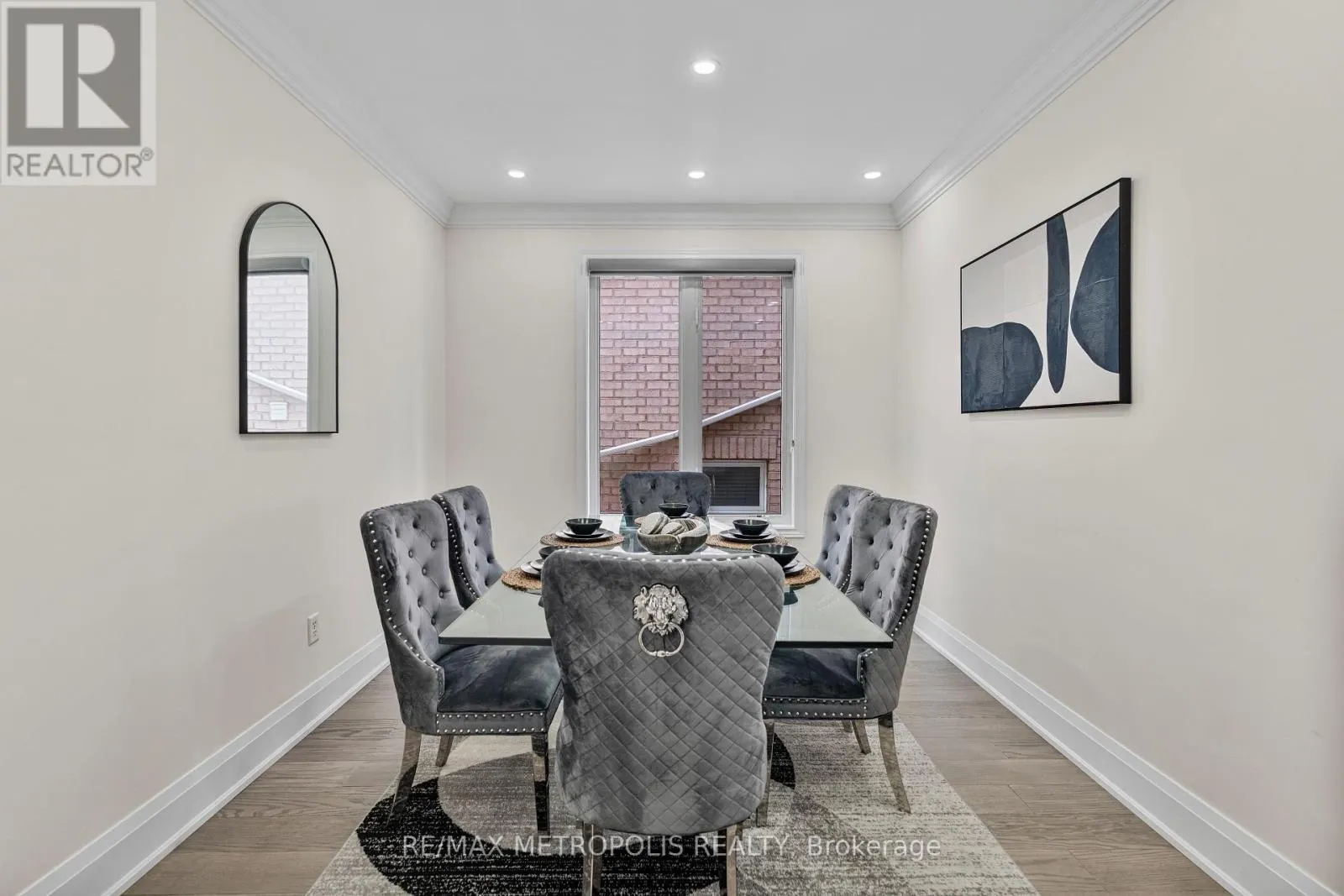 71 FORESTBROOK DRIVE