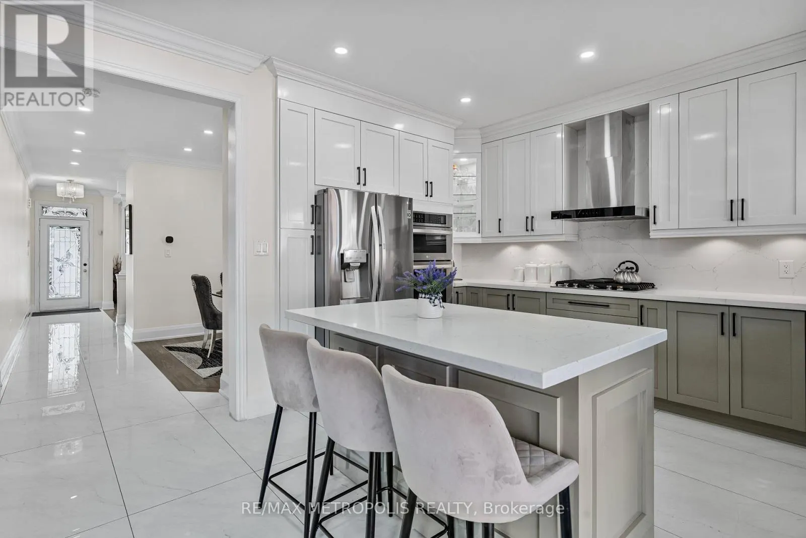71 FORESTBROOK DRIVE