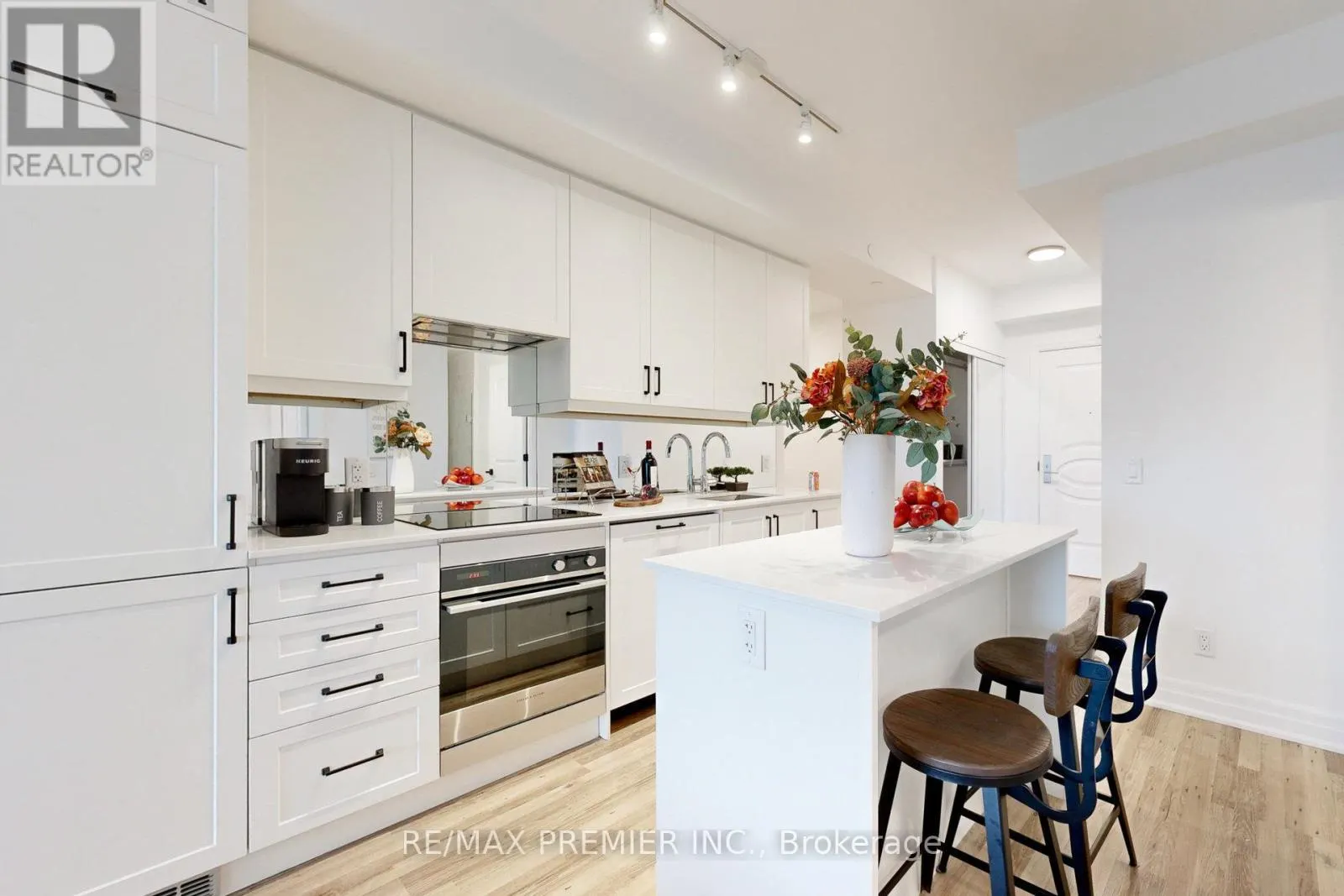 SUITE 1907 - 9085 JANE STREET