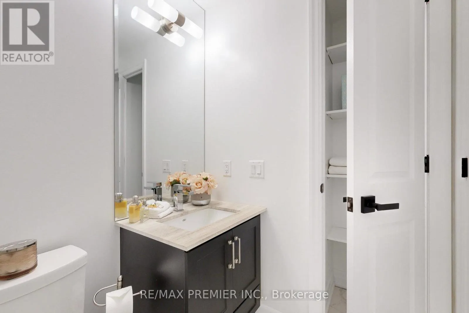 SUITE 1907 - 9085 JANE STREET