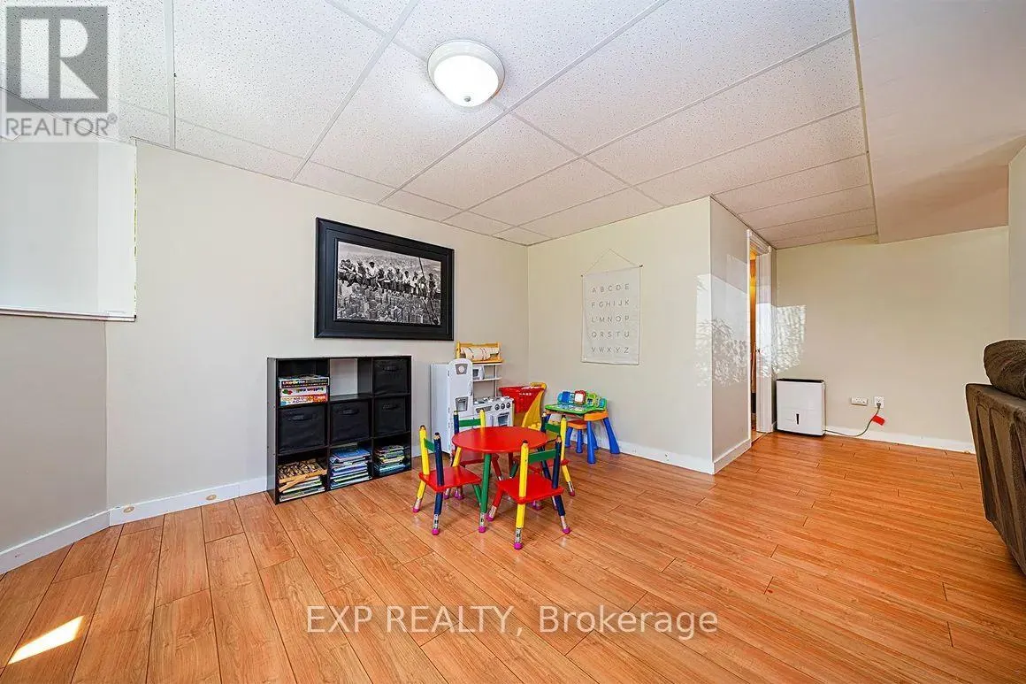 58 SANDRA DRIVE