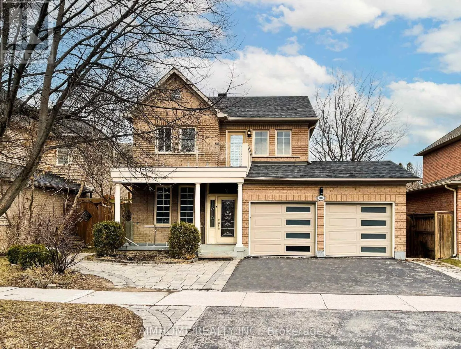 101 GRAND OAK DRIVE