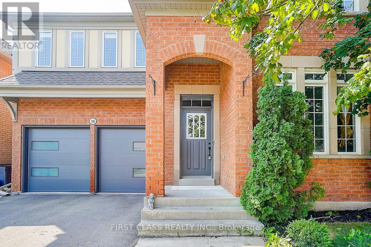 50 HAYFIELD CRESCENT