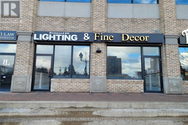 #102 -10376 YONGE ST, Richmond Hill