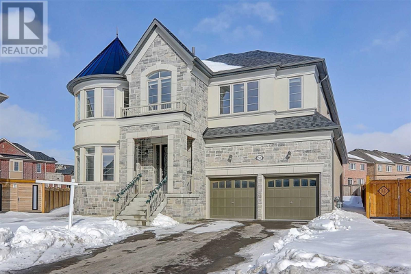 58 BROWN CRT, Newmarket