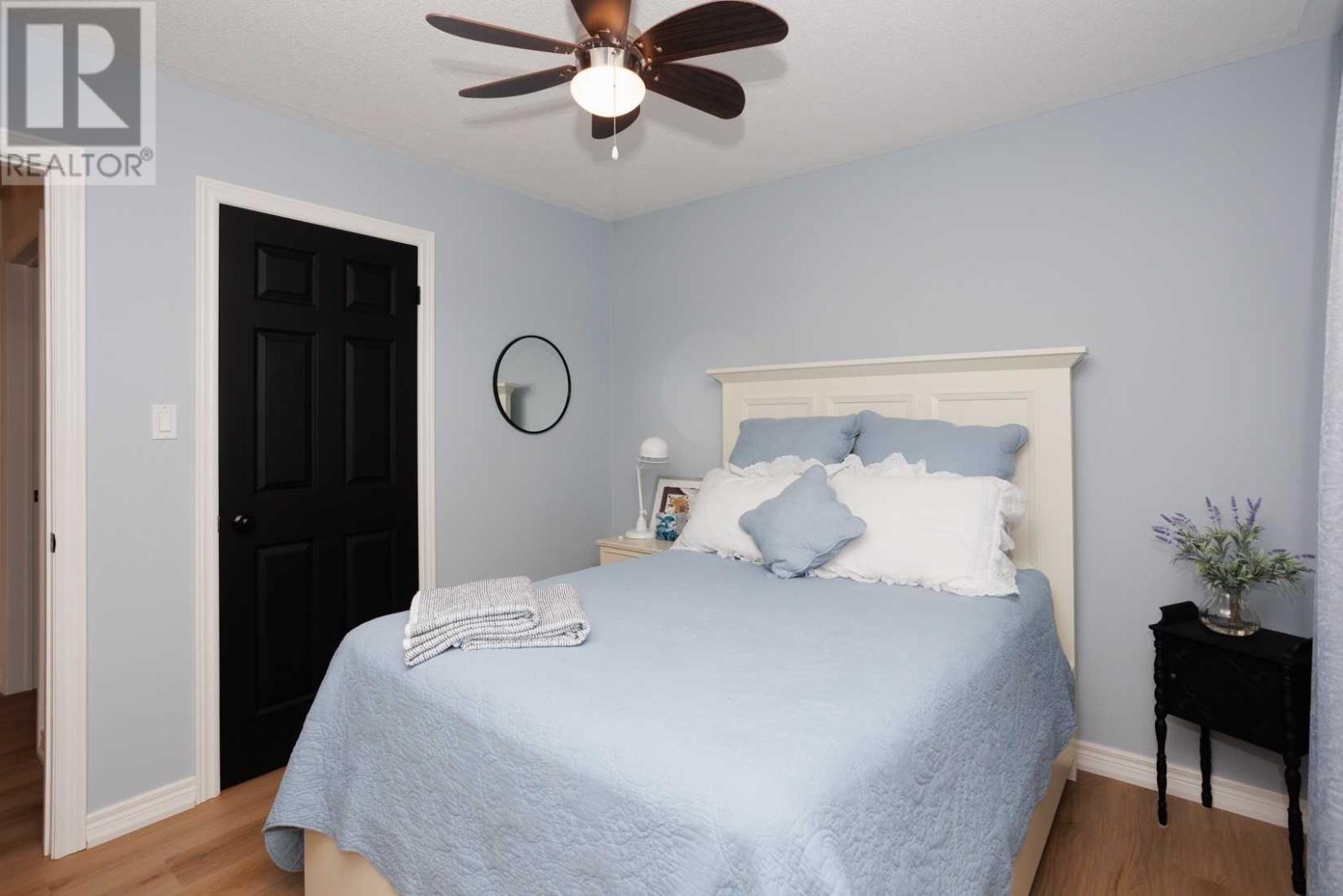 Listing N5864880 - Large Photo # 22