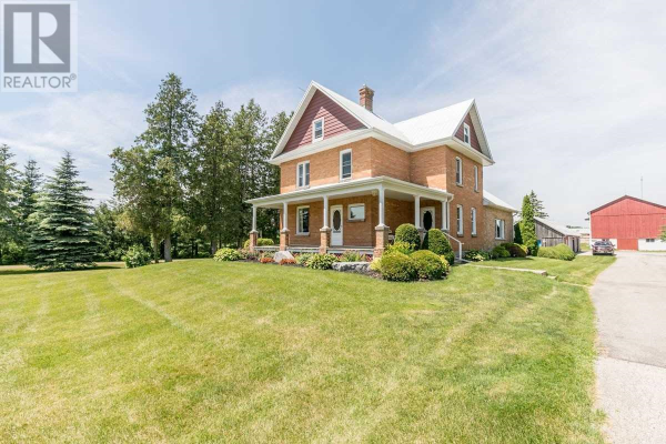 5856 HIGHWAY 89, Essa