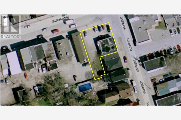 6 CAMERON ST W, Brock