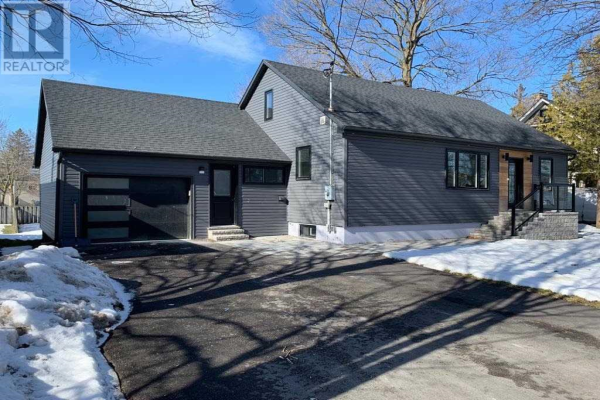 255 BARRIE ST, Essa