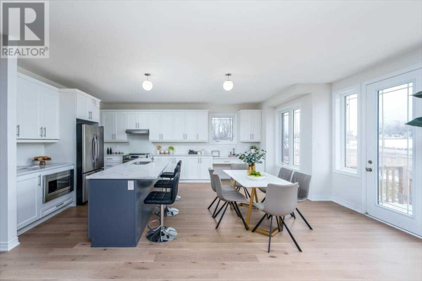 1434 SIMPKIN CRT, Innisfil