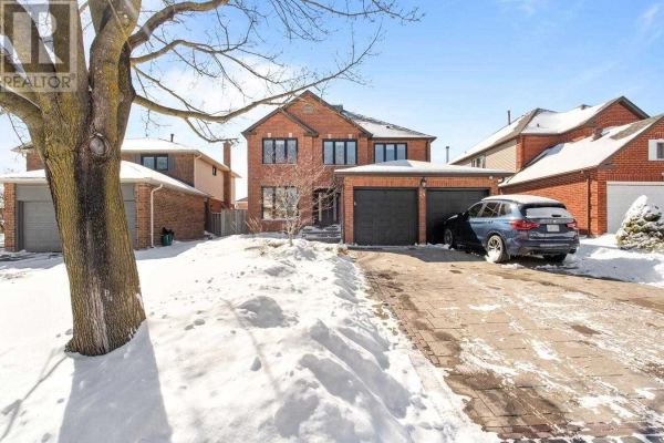 24 STACEY CRES, Markham