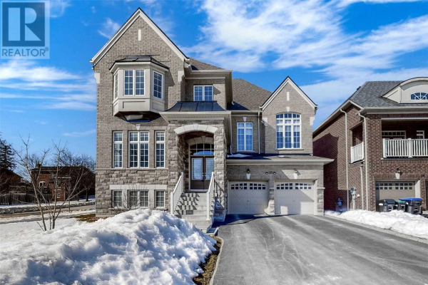 26 HERITAGE RD, Innisfil
