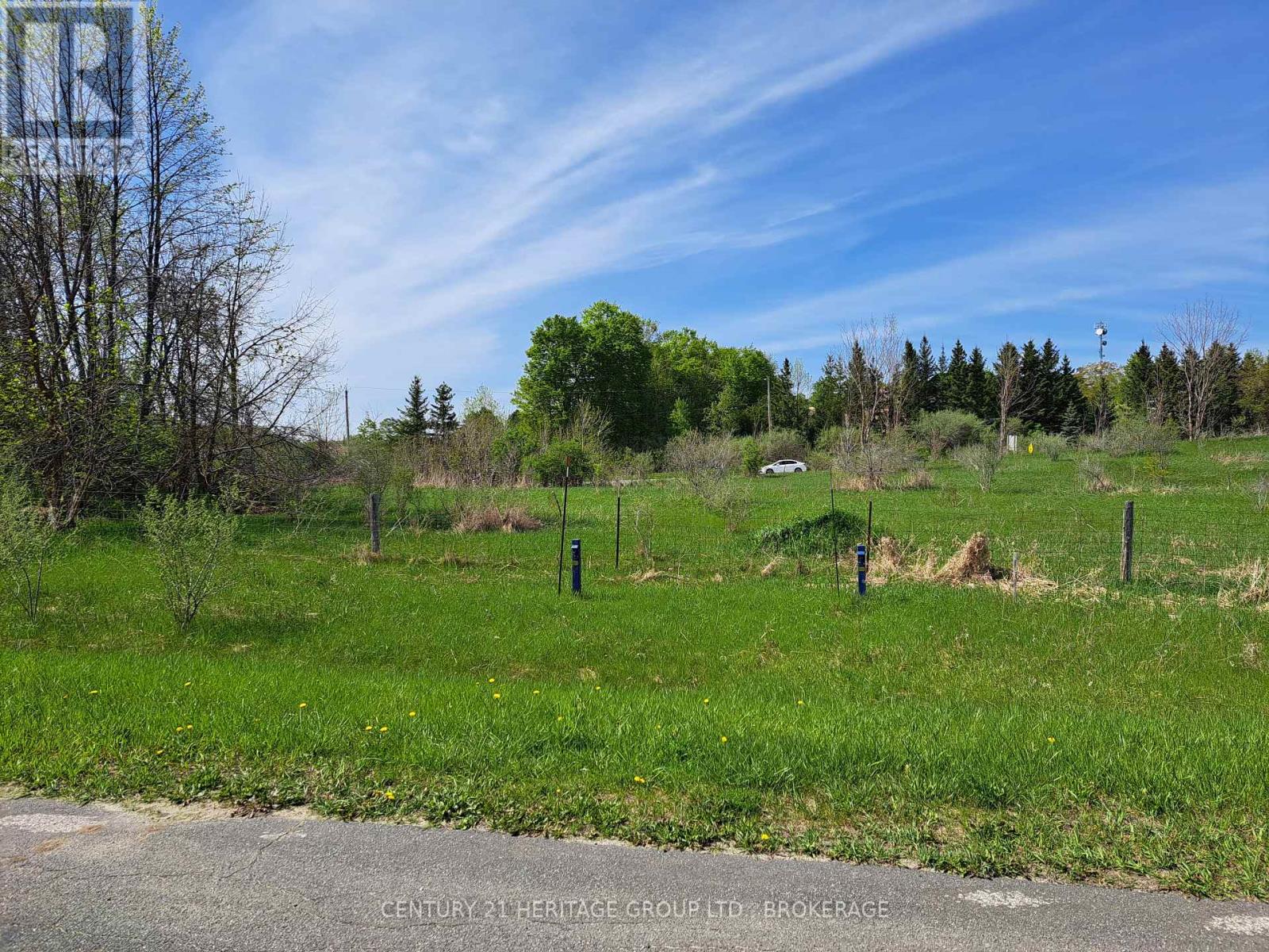 Listing N5965817 - Large Photo # 1