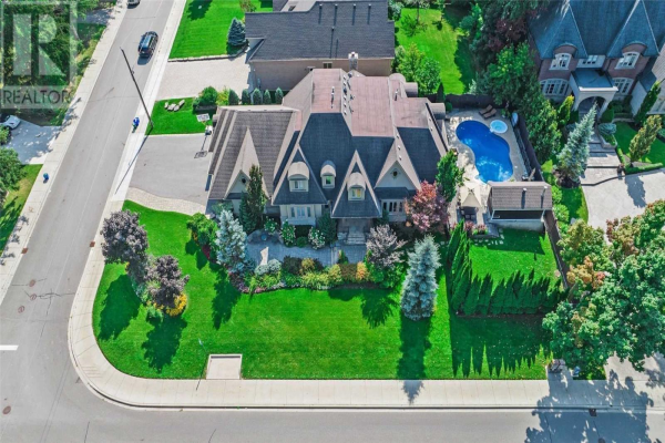 471 SUNSET BEACH RD, Richmond Hill
