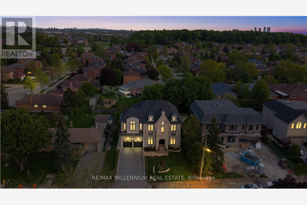 7 LANCER DR, Vaughan