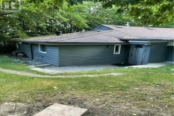 257 PARKWOOD AVE, Georgina