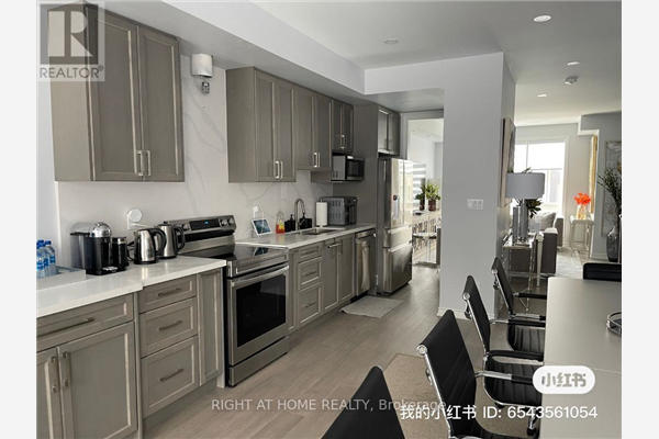 44 LORD MELBORNE ST, Markham