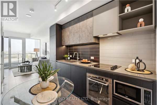 #907 -7890 JANE ST, Vaughan