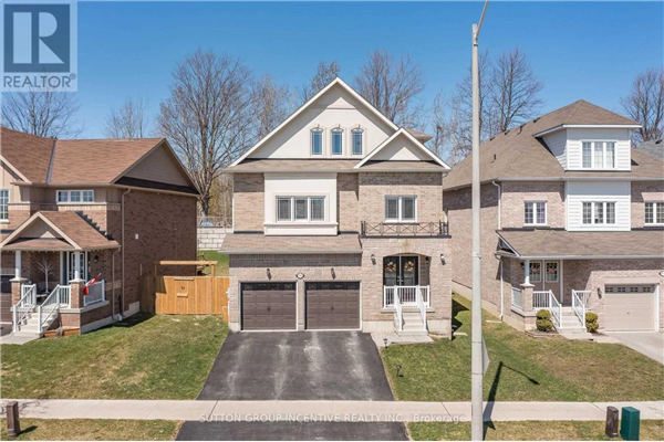 1262 LESLIE DR, Innisfil