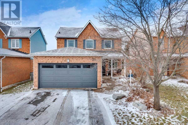 22 CARRICK AVE, Georgina
