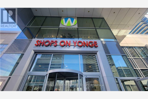#230 -7181 YONGE ST, Markham