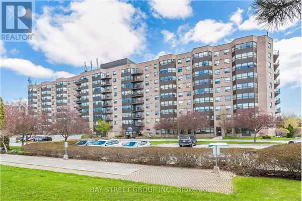 #717 -2 RAYMERVILLE DR, Markham