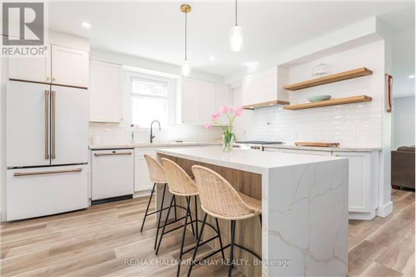 267 BARRIE ST, Essa